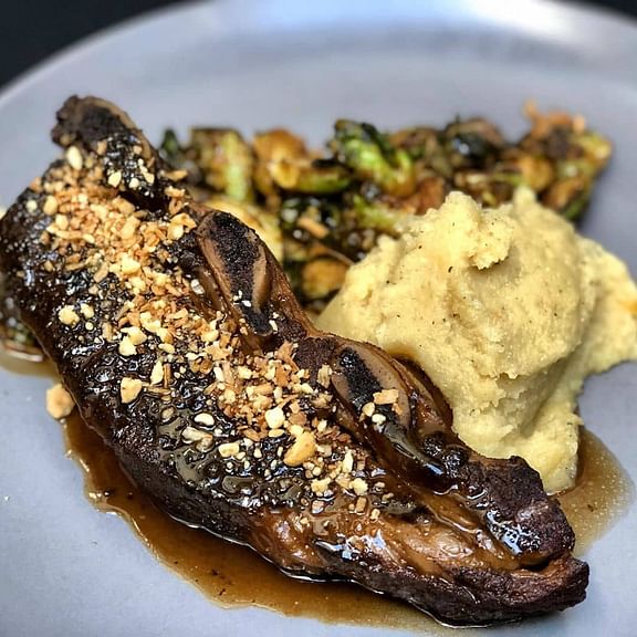 sous vide beef short rib with mashed potato